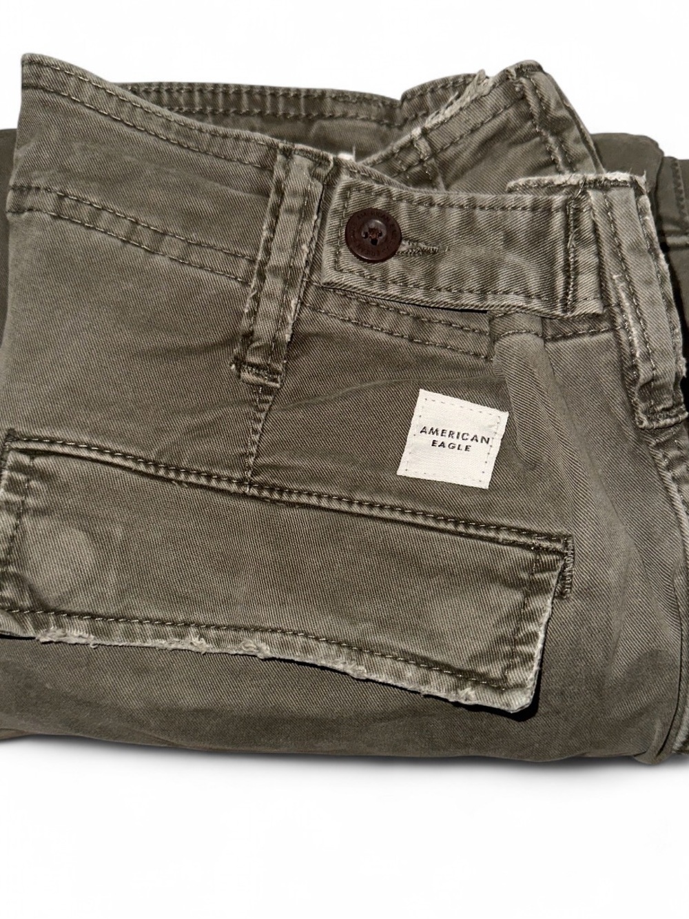 American Eagle Outfitters Men's Cargo Pants in Olive - Picture 7 of 7